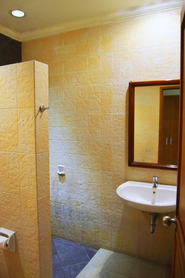 Sanghyang Indah Spa Resort Anyer Exterior photo