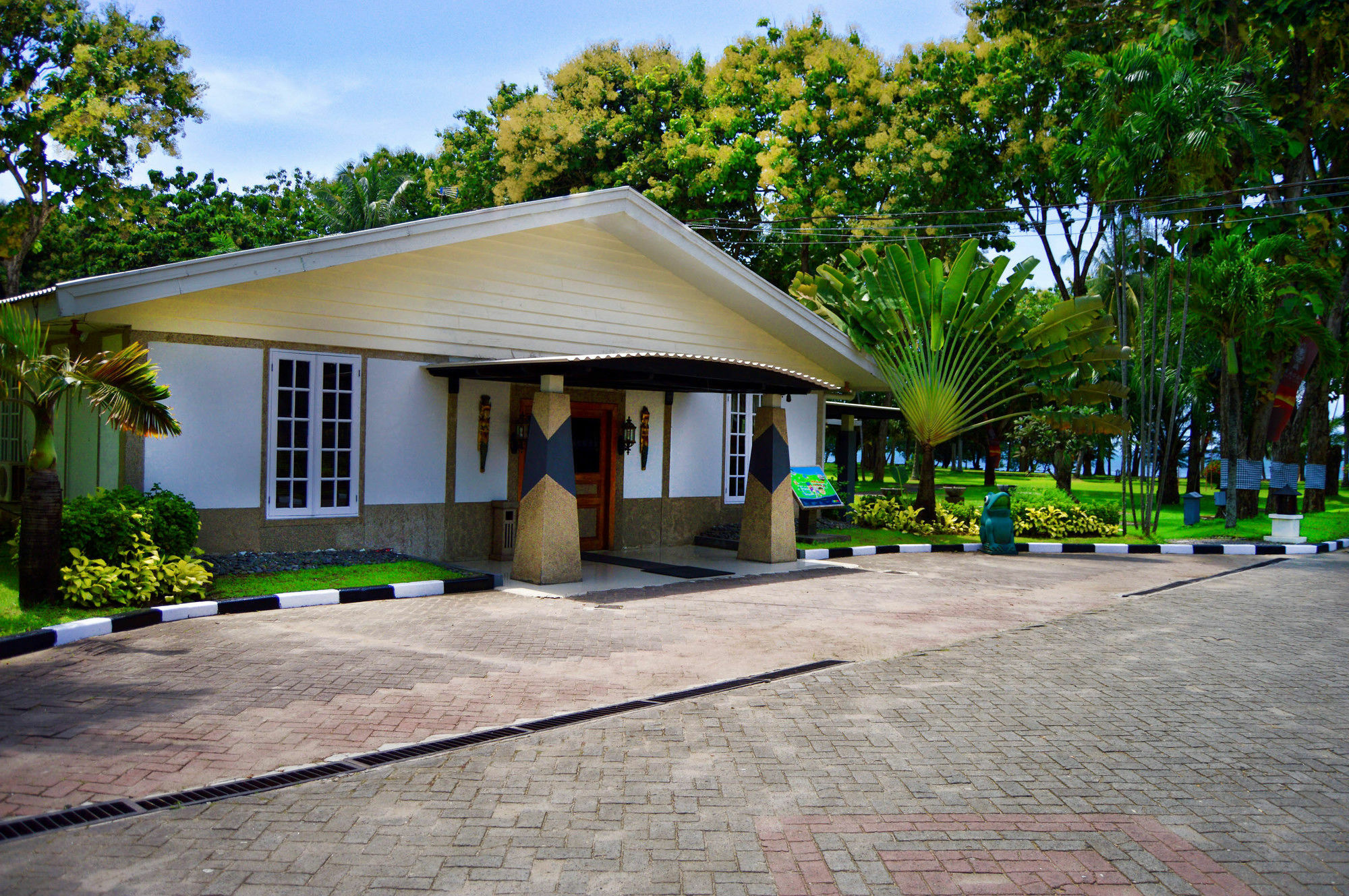 Sanghyang Indah Spa Resort Anyer Exterior photo